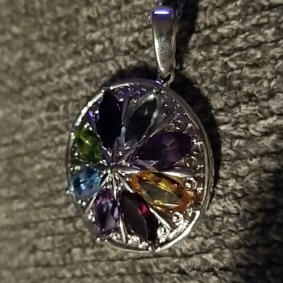 Queen Auth. Lorenzo 8.35 ctw Multi Color Gems Necklace - Picture 8 of 10